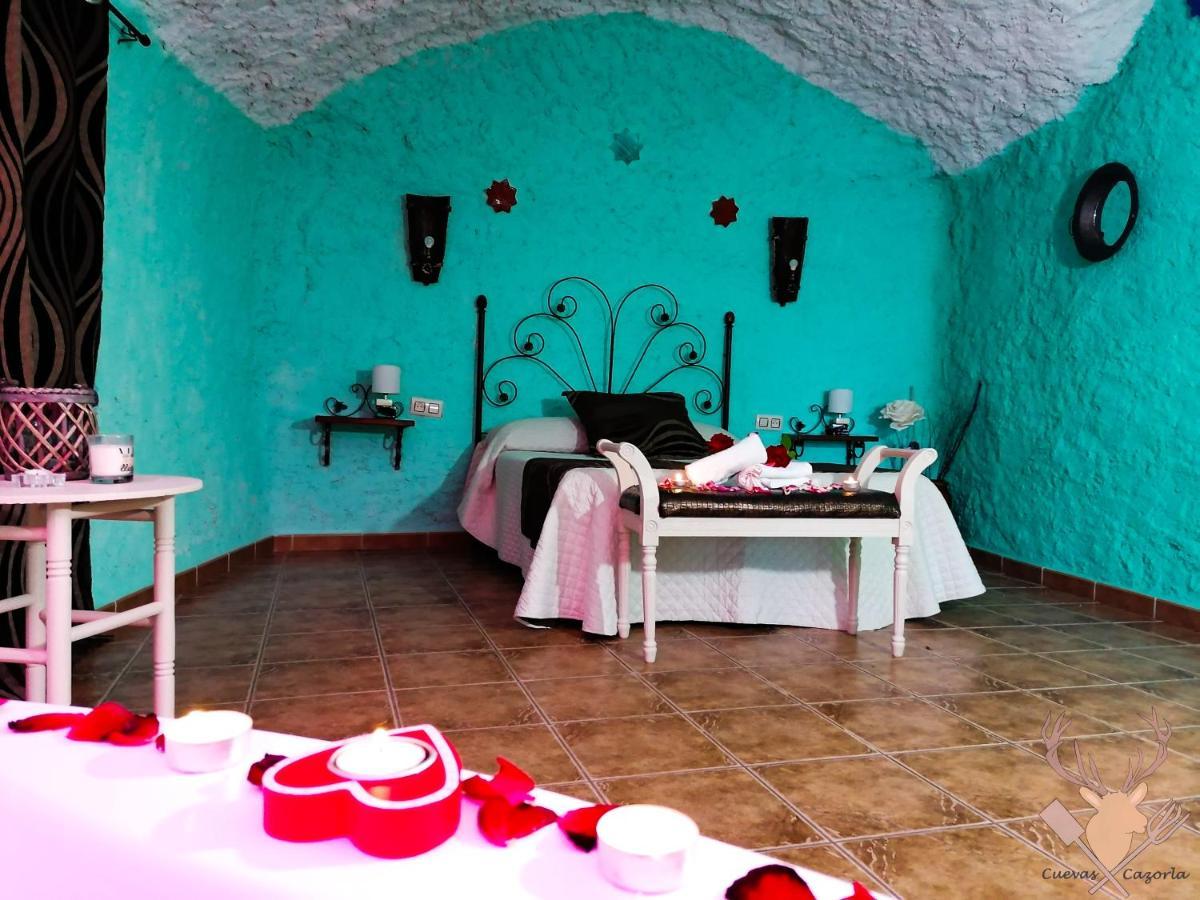 Hinojares Cueva La Panadera - Cuevascazorlaヴィラ エクステリア 写真